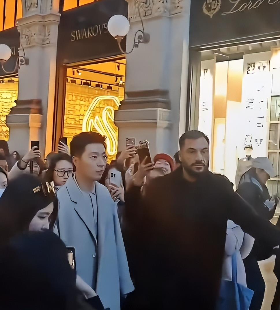 关于胜负难分！关键一战令球迷着迷的信息