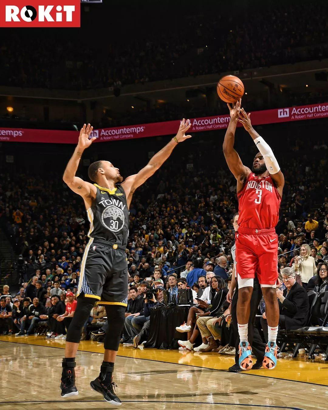 关于上海大鲨鱼队队员状态回升，逆转胜利的信息