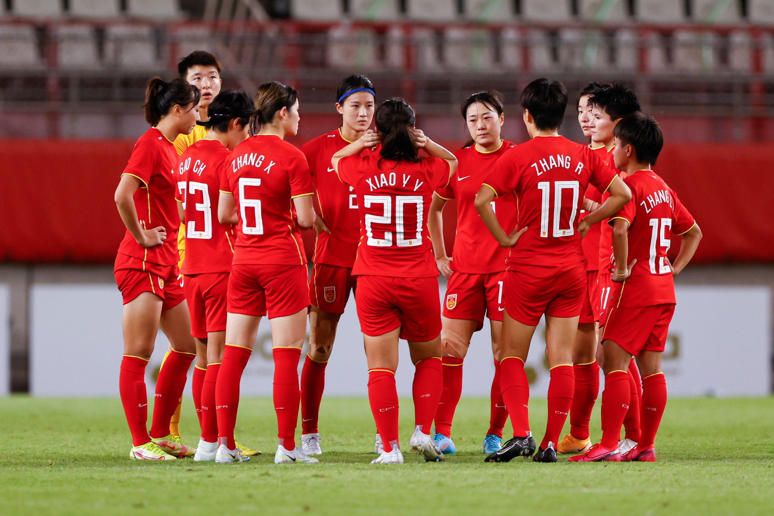亚洲女足经典战役，双方拼尽全力
