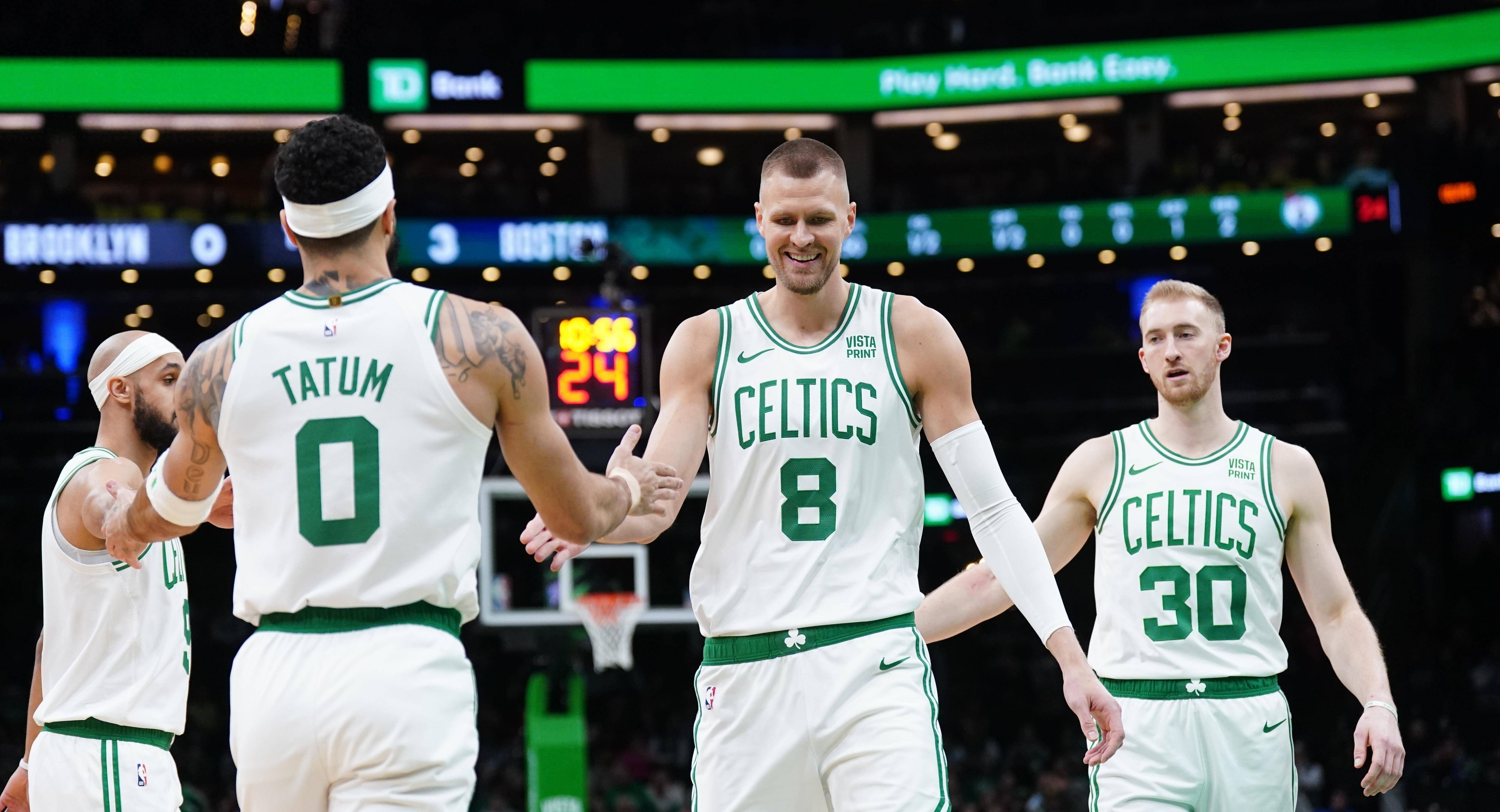 开拓者主场战胜凯尔特人，豪取8连胜