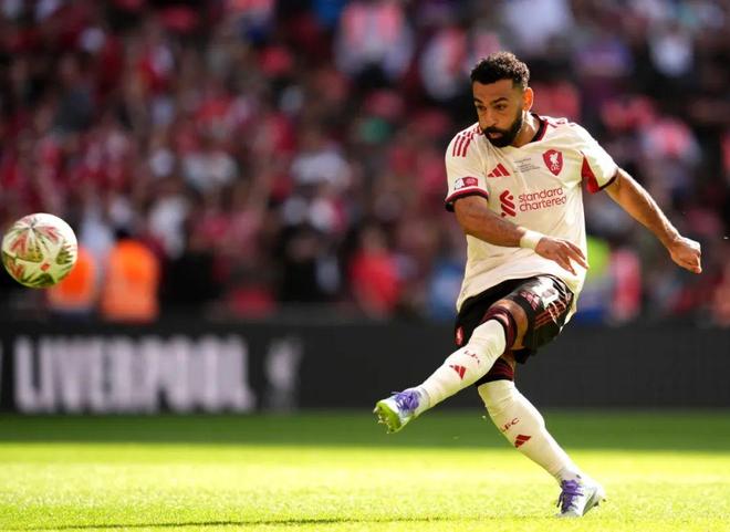 拜仁慑于萨拉赫，惨遭淘汰出局