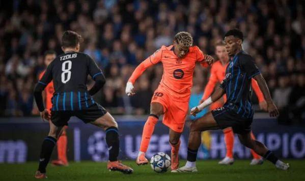 哥伦比亚碾压多特蒙德，阿什拉夫点燃赛场的简单介绍